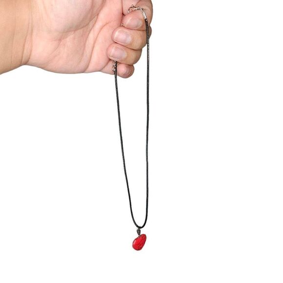 Red Marble Crystal Heart Necklace - Picture 2 of 3
